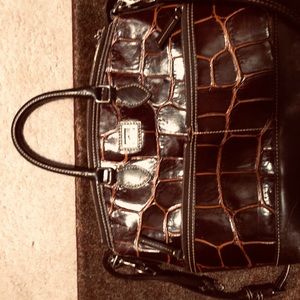 Handbag Dooney and Bourke